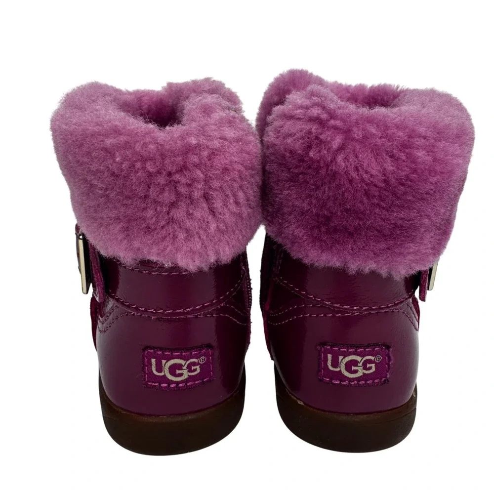 UGG Toddler Size 6.5 Gemma Pink‎ Patent Leather Winter Boots Rhinestone Buckle